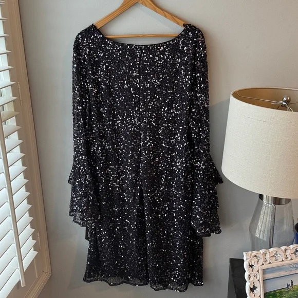 Pisarro Nights Sequence Party Formal Sheer Bell Sleeve Dress NWT - Picture 8 of 9